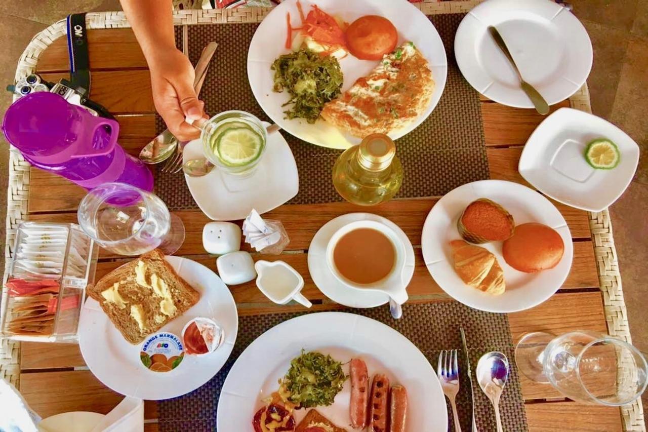 The Concord Hotel & Suites Nairobi Exterior foto A typical breakfast at the hotel
